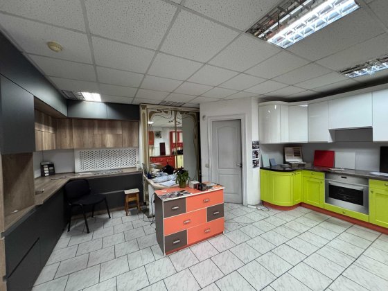 Оренда комерційного приміщення 20000+КП Рівне