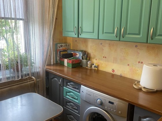 Продам гуртожиток в центрі міста.