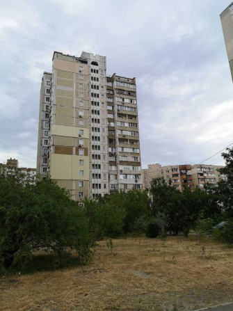 Троєщина. вул. Бальзака, 82 - фото 1