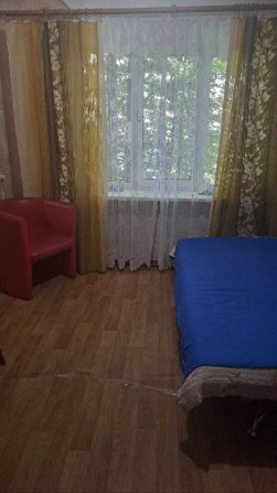1m гостинка 1 комната метро Армейская Новые Дома Ощепкова - фото 1
