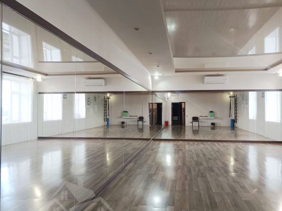 Вільний офіс з ремонтом 145кв.м Суми