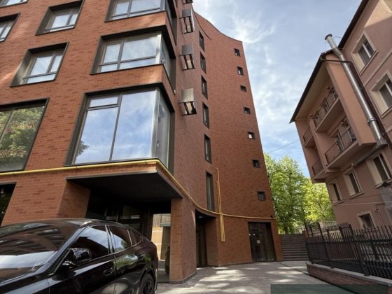 Оренда комерційного приміщення по вул. Родини Барвінських Тернопіль