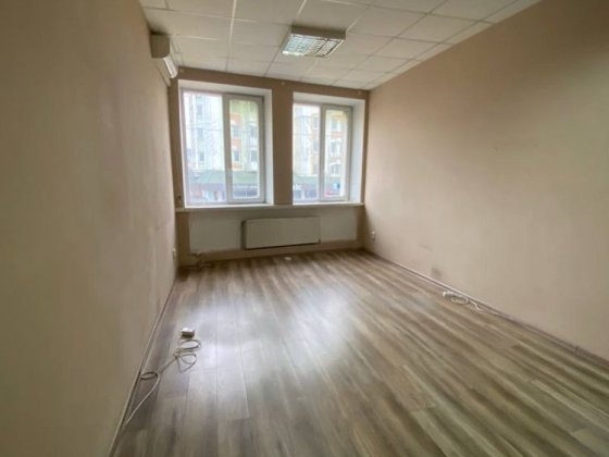 Оренда офісу в Центрі з постійним трафіком! Рівне