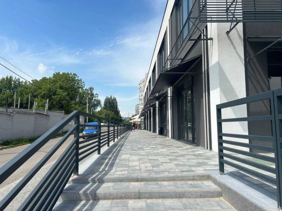 Фасадне приміщення | Єськова | Жвавий трафік | Оренда Чернигов