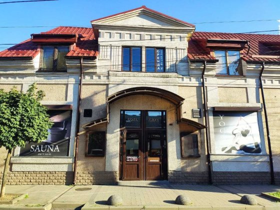 Оренда приміщень (2 поверх повністю, або частинами) Ужгород