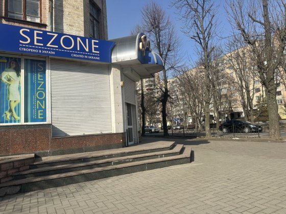 Пропонуємо в оренду частину приміщення на Червоній лінії - Комерція Черкаси