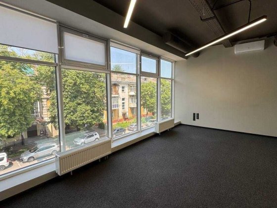 Оренда сучасних офісних приміщень Центр міста Чернигов