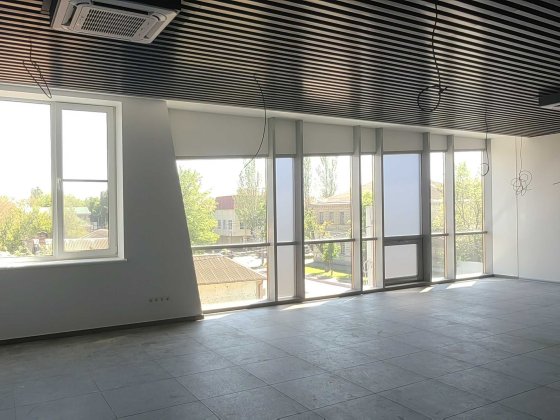 Офісний блок в оренду,  центр м.Черкаси вул.Благовiсна Черкаси