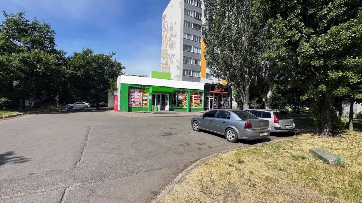 Оренда фасадного комерційного приміщення 150 кв.м. в м. Черкаси - фото 1