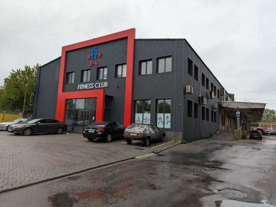 Оренда 250 кв.м. в центрі з рампою під склад чи виробництво без вікон Черкаси