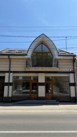 Здам 2х поверхове приміщення вул Берчені - фото 1