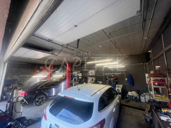 Оренда окремо 3-поверхової будівлі  ФАСАД жвава дорога СТО, автомийка Київ