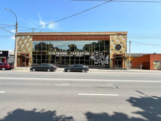 Оренда 450м2 вул. Мазепи 54 перша лінія Чернигов