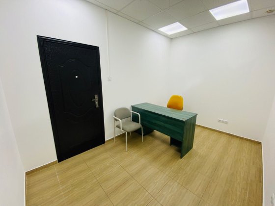 Без % Офіс приміщення 12м2 «Лівобережна» кабінет склад магазин Киев