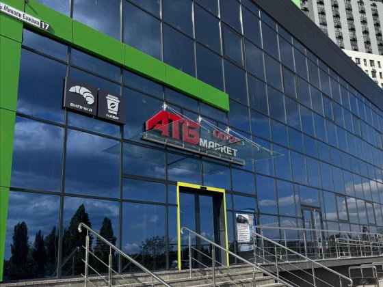 Оренда приміщення під магазин біля АТБ Київ