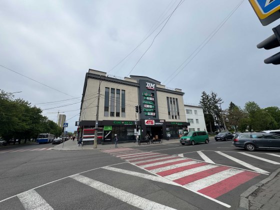 Приміщення вільного призначення в центрі по Шевченка навпроти Театру Черкаси