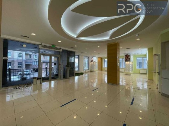 БЕЗ% офіс 550м +ФАСАД +СКЛАД +рампа +шоу-рум центр Подолу Контрактова Киев