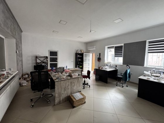 Оренда офісу 40 м2 Руська Черновцы