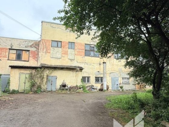 Здається в оренду виробниче приміщення вул. Коломийська,4а Черновцы