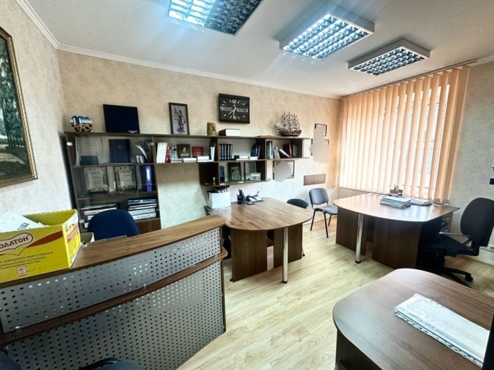 **КРУГ!Офіс 35 кв.м. 2 Кабінети З Ремонтом та меблями/ Автономка - фото 1