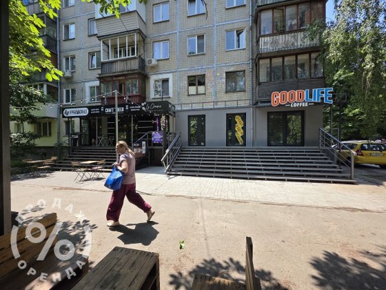 Оренда приміщення в прохідному місці, вул. Василенка 8 Київ