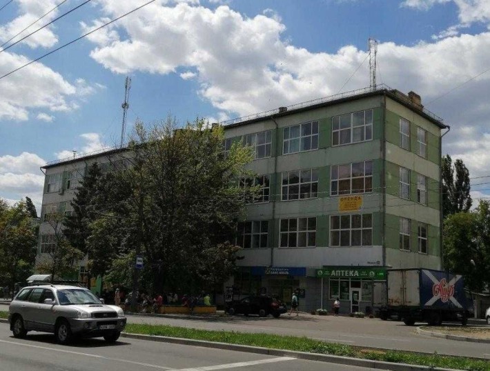 Оренда Укртелеком!  660,9 м2;  м. Чернігів пр. Левка Лук'яненка, 33. - фото 1