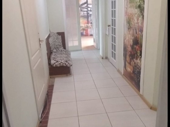 Офис для бизнеса,маникюр,массажист,психолог.Без мебели. Київ