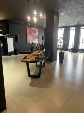 Оренда приміщення в центрі м.Ужгород, 320м2 - фото 1