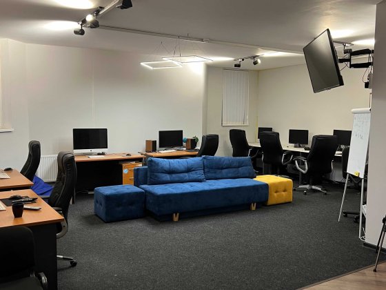 Оренда офісного приміщення м. Лук'янівська  (Без комісії) Киев