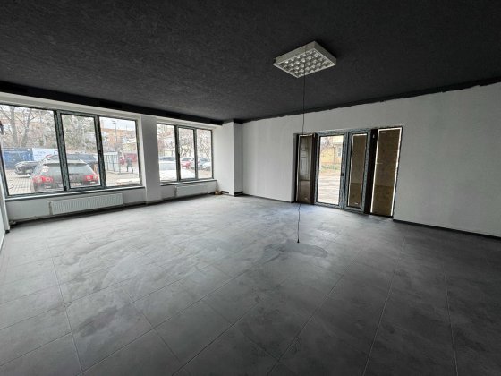 Приміщення по вул. Новопречистенська біля автомийки Черкаси