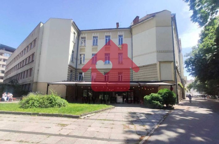 Оренда топового приміщення у самому центрі Ужгороду! - фото 1