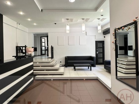 Оренда приміщення, перший поверх, окремий вхід, центр Черкаси