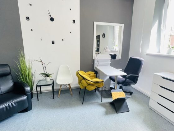 Оренда майстра манікюра/педікюру Киев