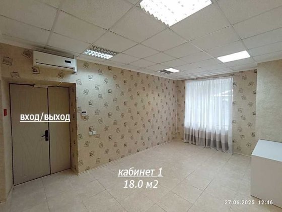 Без комиссии аренда фасадного офиса в Центре столицы Киев