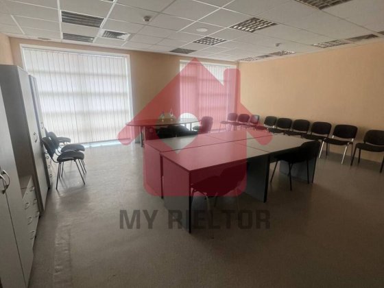 Оренда офісного приміщення пл.Почтова. Ужгород