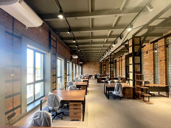 Оренда офісу у новому бізнес-центрі | Центр Ужгорода Ужгород