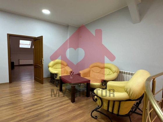 Оренда комерційного приміщення пл.Корятовича Ужгород