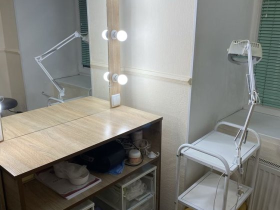 Оренда кабінета с кушеткою в салоні. Київ Центр Київ