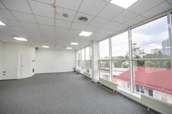 Оренда офісу 337, 37 м² у БЦ Форум Груп «Ділове містечко» - фото 1