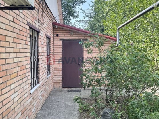 Сдам помещение в центре с отдельным входом Дніпро