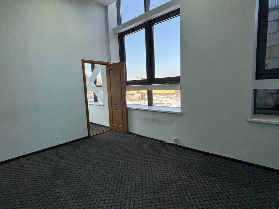 Аренда БЦ Вавилон 43м2 с с/у. 2каб. ДОСТУП и СВЕТ 24/7. ПАРКОВКА Б/П Дніпро