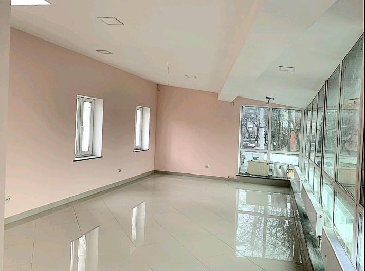 Оренда. Площа S= 40 m2. Близько центр. - фото 1