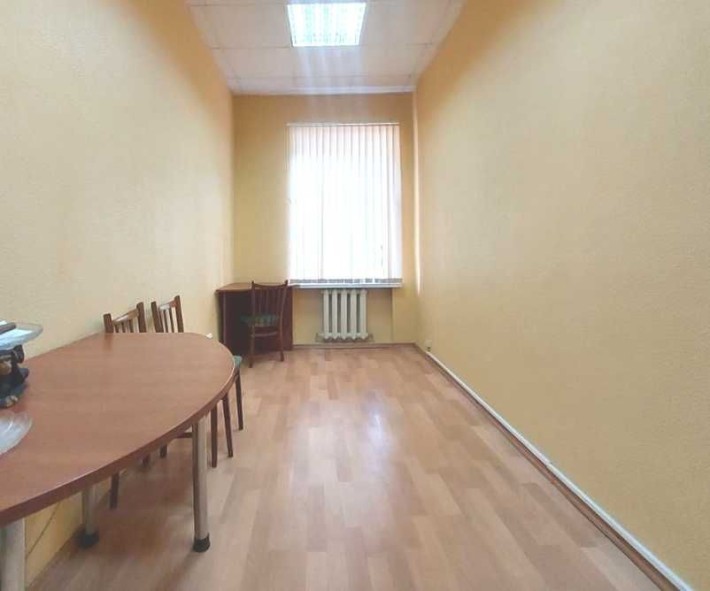 Аренда офиса 90м с парковкой в Центре ( для ІТ компании) - фото 1