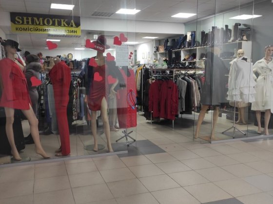 Оренда кабінету для ремонту та пошиву одягу. Суборенда. Черкаси