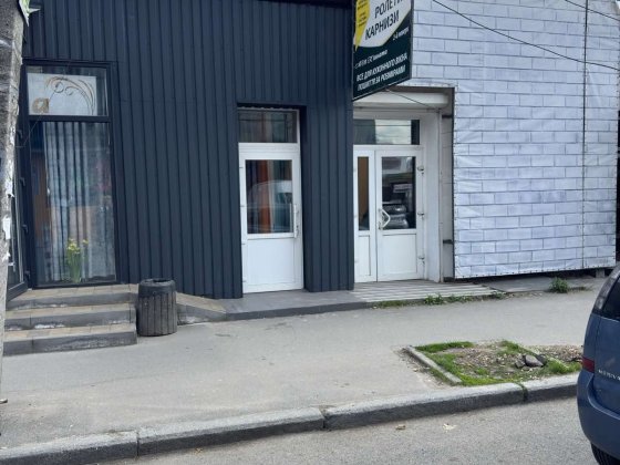 Здається приміщення біля центрального ринку Винница