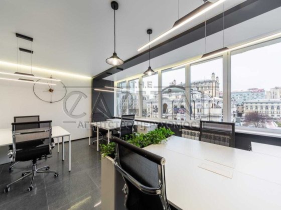 Перша здача дизайнерського офісу напроти Оперного театру! Киев