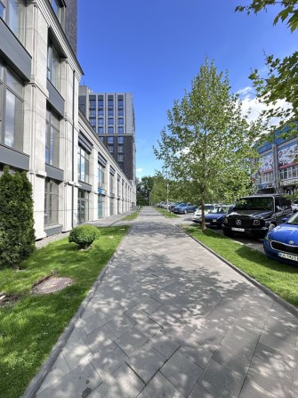 Оренда приміщення 153м2 ЖК Geneve окремий вихід - фото 1
