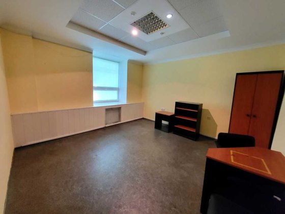 Сдается помещения под любой вид деятельности, рядом ТЦ ФОРТУНА.