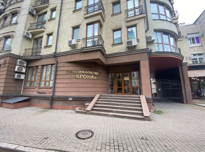 Оренда офісу 329 м.кв, ремонт, меблі, фасад, центр, Київ, Поділ. - фото 1