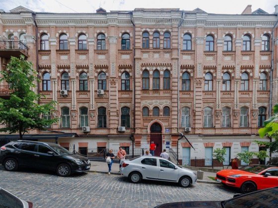 Оренда комерційного приміщення Ольгінська 110м2 Киев